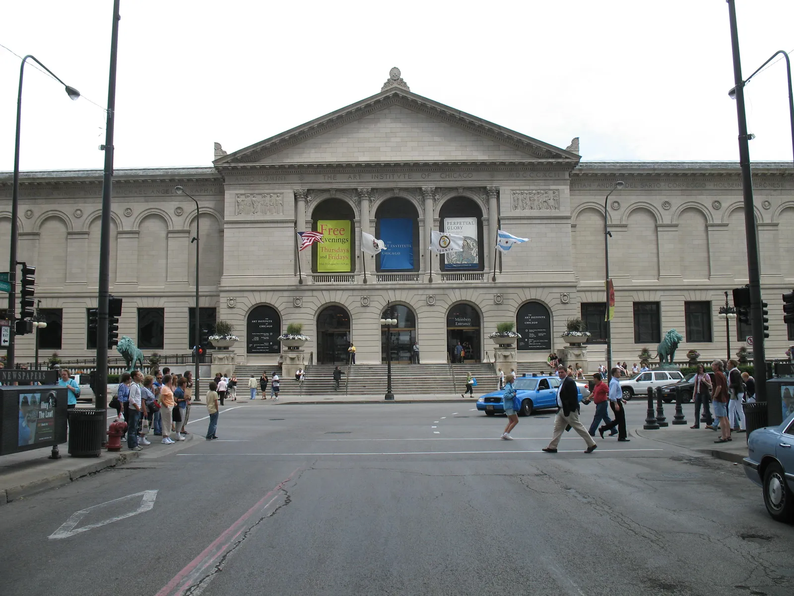 The front entrance of the Art Institute of Chicago